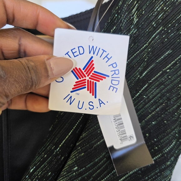 $249 Betsy & Adam Women Metallic Cap-Sleeve Surplice Gown Sz 8 Green Party - Picture 9 of 16